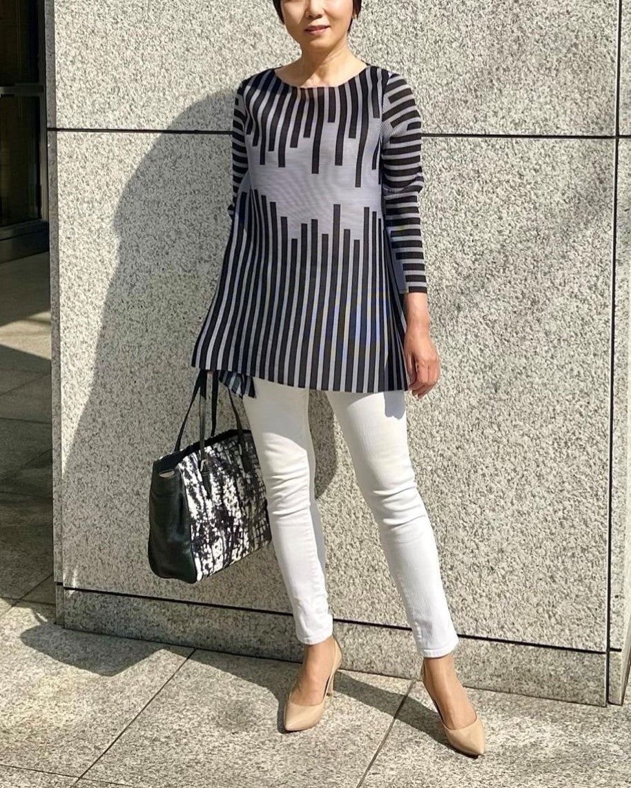 細見えを叶えるプリーツチュニック