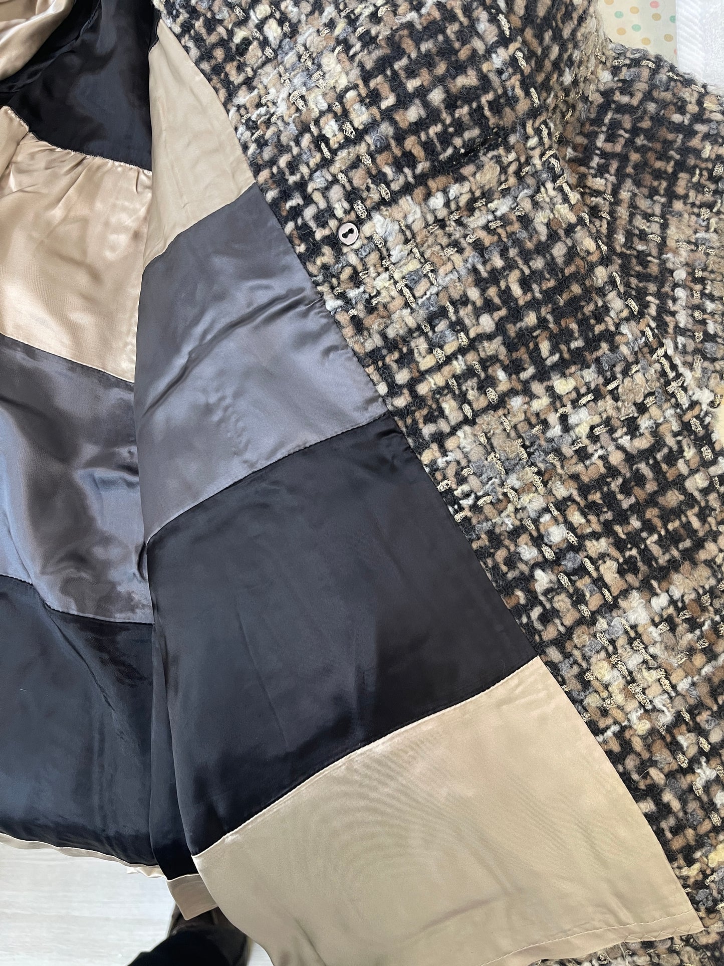 【サンプル】SC008 チェックが可愛いファンシーツイードのショート丈コート