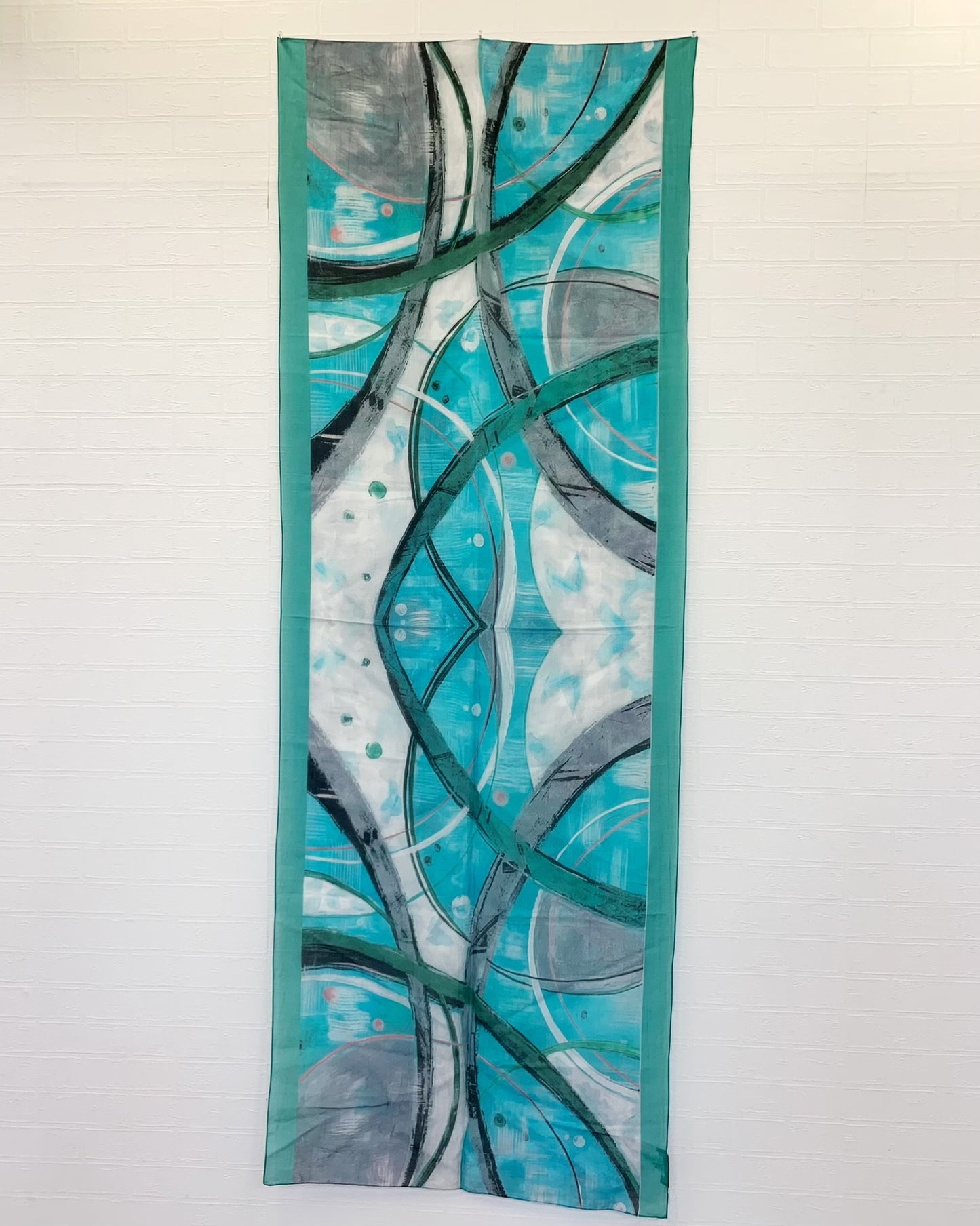 【Made in Italy】アート調プリント シルク混ストール